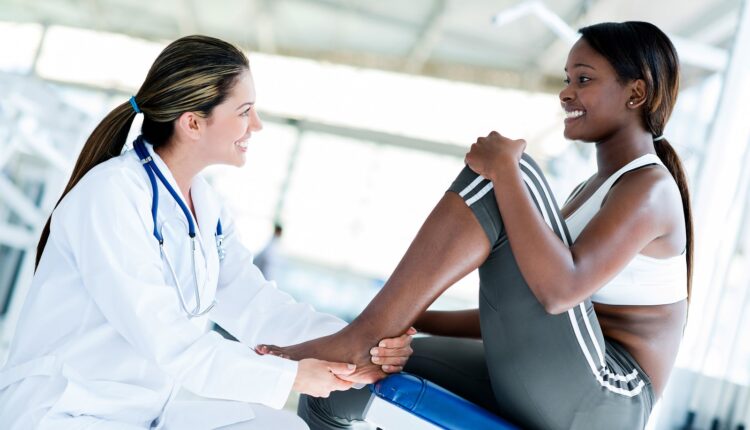 چرا به پزشک ورزشی مراجعه کنیم؟