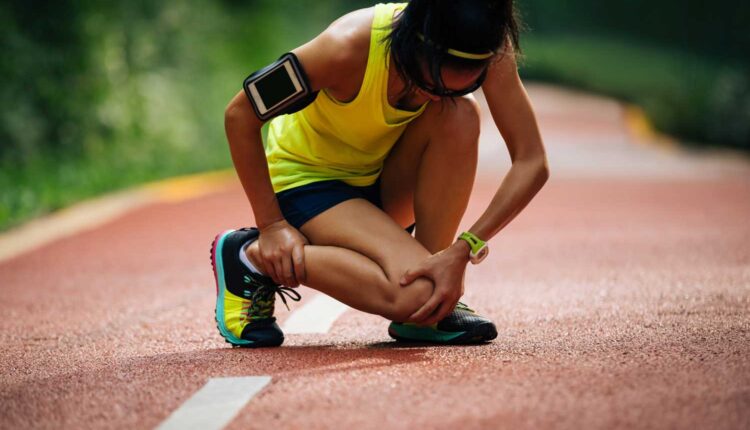 آسیب رایج درمان شده توسط پزشک ورزشی