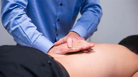 معاینه فیزیکی دیسک کمر